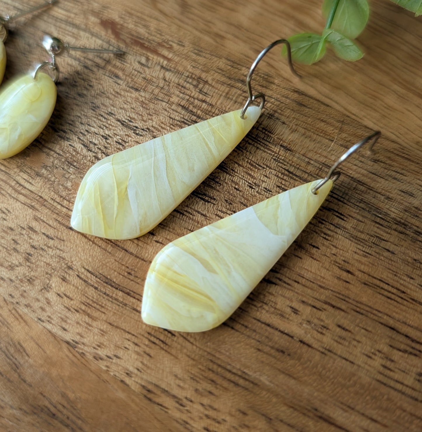 Sun Kissed Poppy Earrings